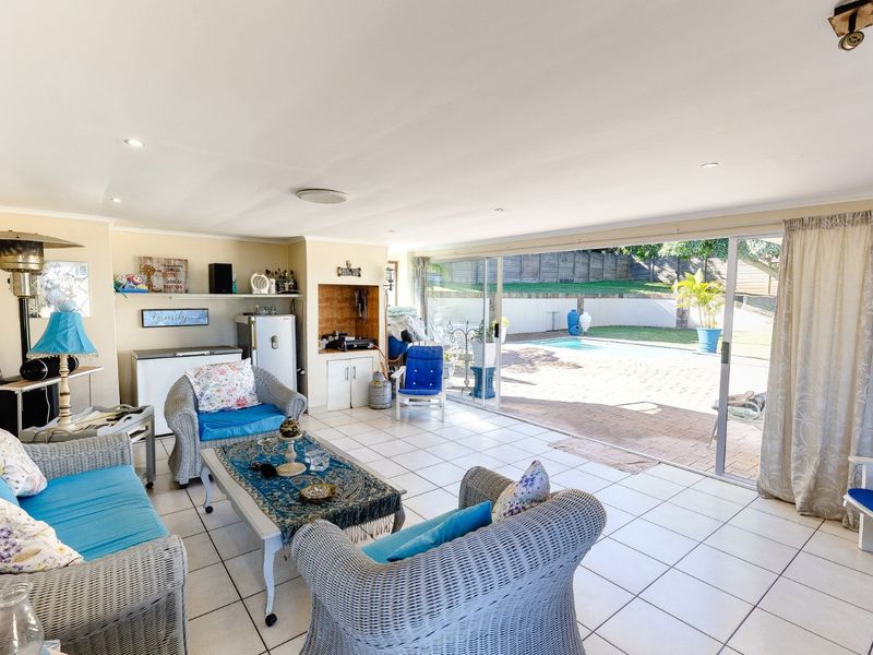 Beautiful Family Home With Sea Views – Incredible Value! - Photo 8