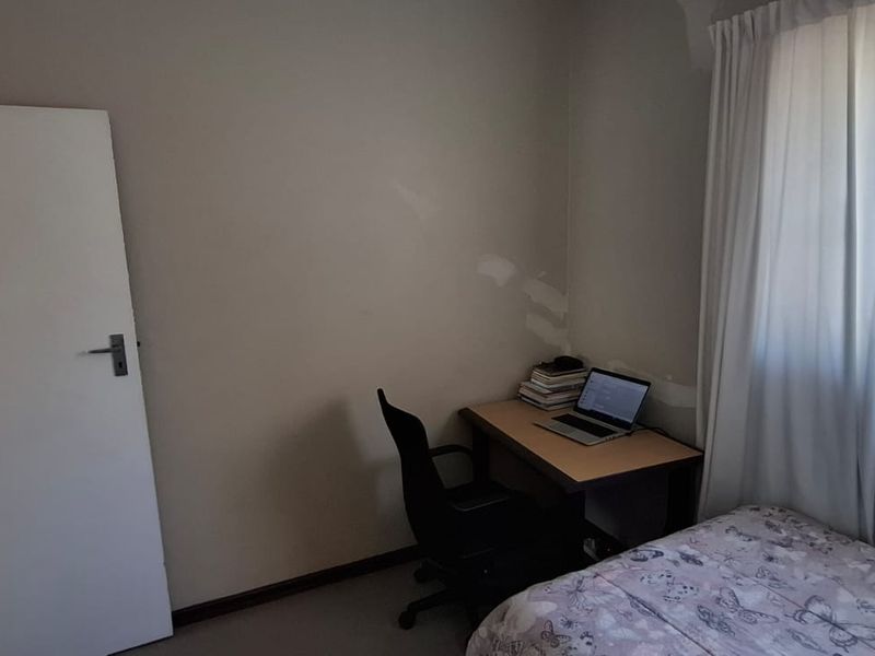 Stylish 3-Bedroom 2 bathroom Duplex Townhouse for Sale in Carlswald Creek – Midrand - Photo 9