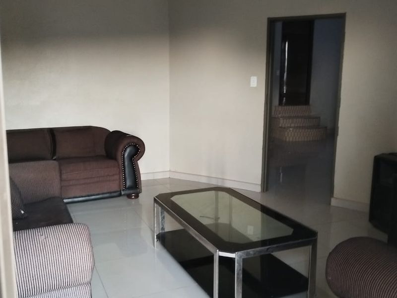 4  Bedroom  house  for Sale in  Thohoyandou E - Photo 8