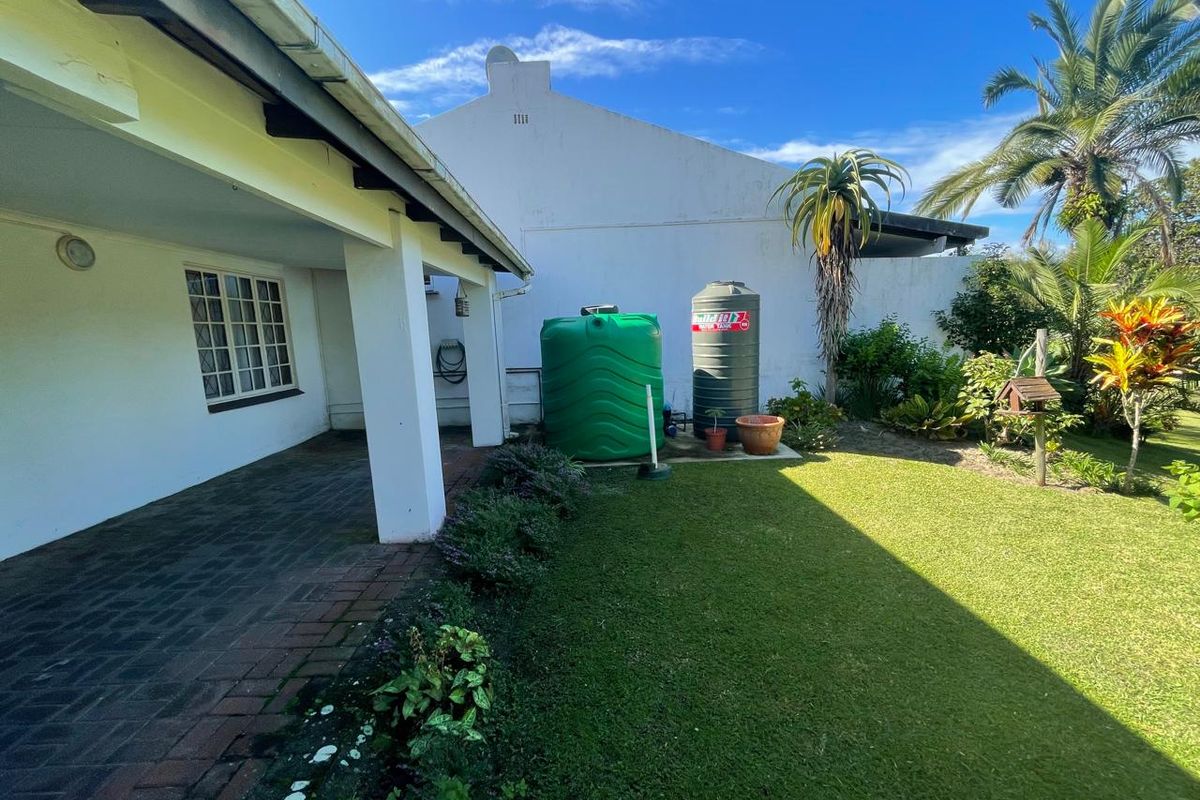 Stunning 3-Bedroom Townhouse For Sale - Photo 4