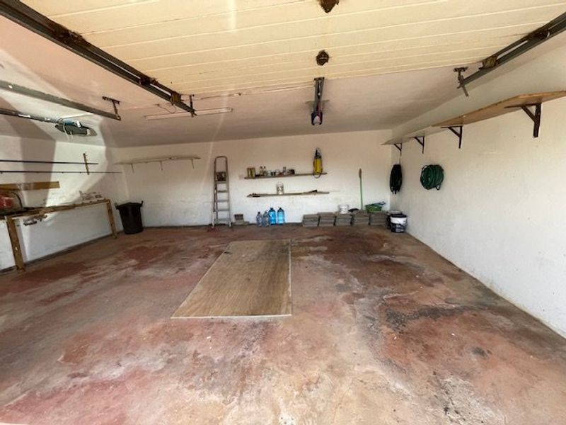 Fully Furnished 3-Bedroom, 2.5-Bathroom Townhouse With Stunning Sea Views - Photo 4