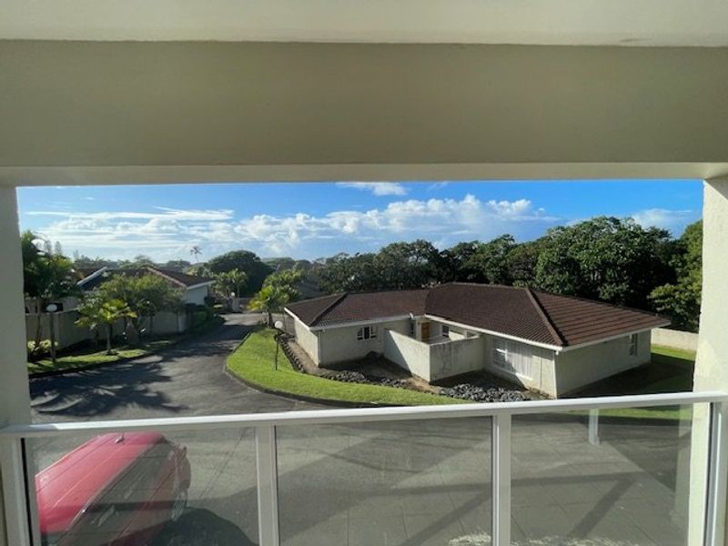 Fully Furnished 3-Bedroom, 2.5-Bathroom Townhouse With Stunning Sea Views - Photo 7