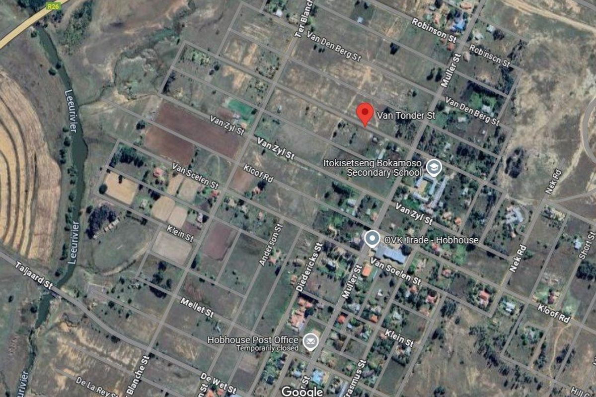 Vacant stand for sale in Hobhouse - Photo 2