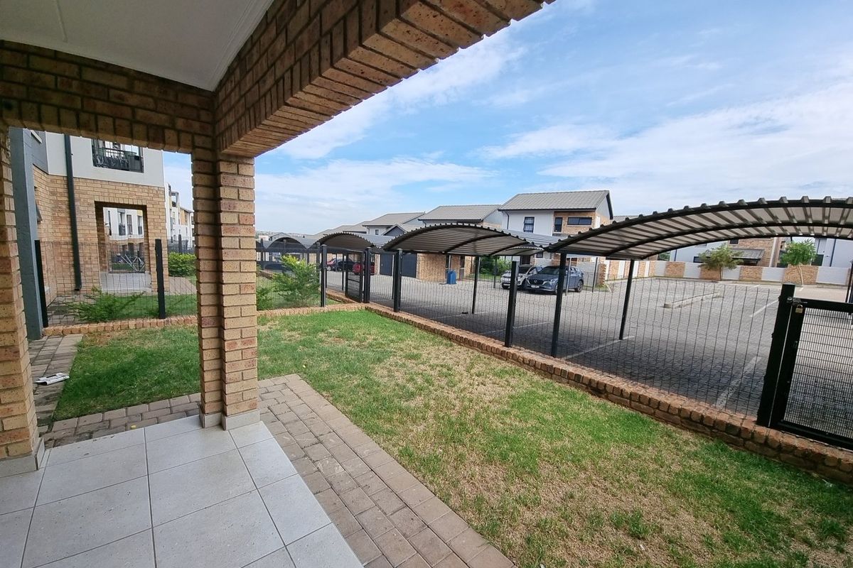 Popular Ground Floor Units with Garden - Photo 3