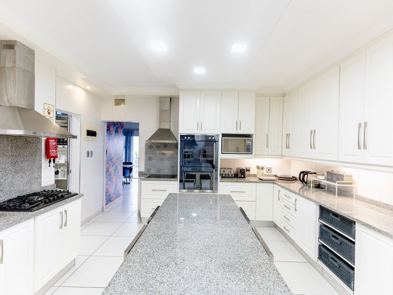 Spectacular Beachfront Home in Uvongo – Ultimate South Coast Living! - Photo 6