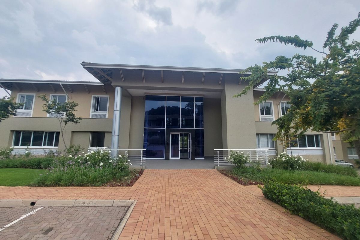 Investment Office Building for Sale  – Country Club Estate, Woodmead - Photo 2