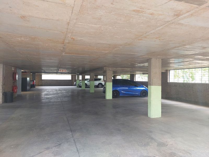 Investment Office Building for Sale  – Country Club Estate, Woodmead - Photo 3