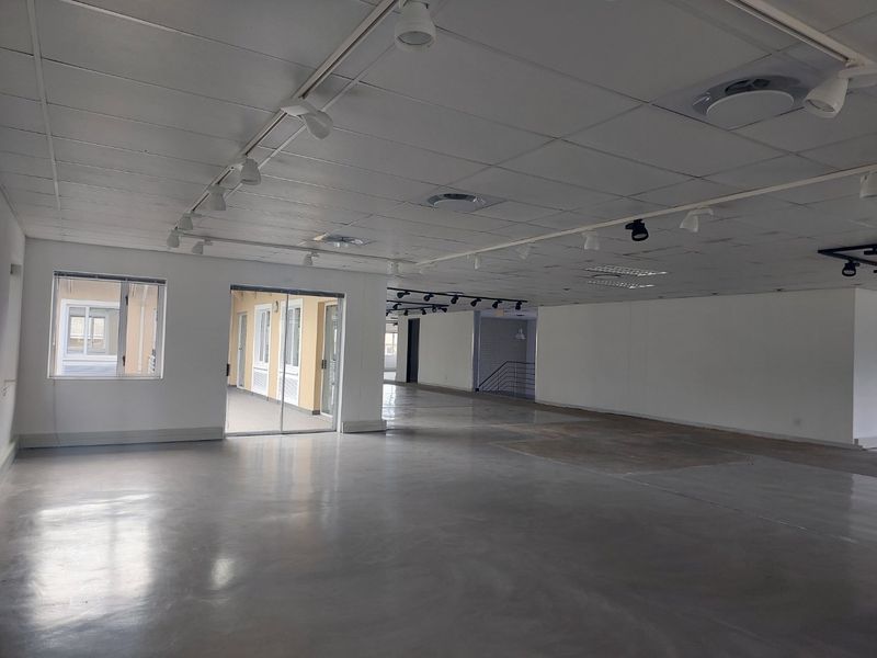 Investment Office Building for Sale  – Country Club Estate, Woodmead - Photo 9