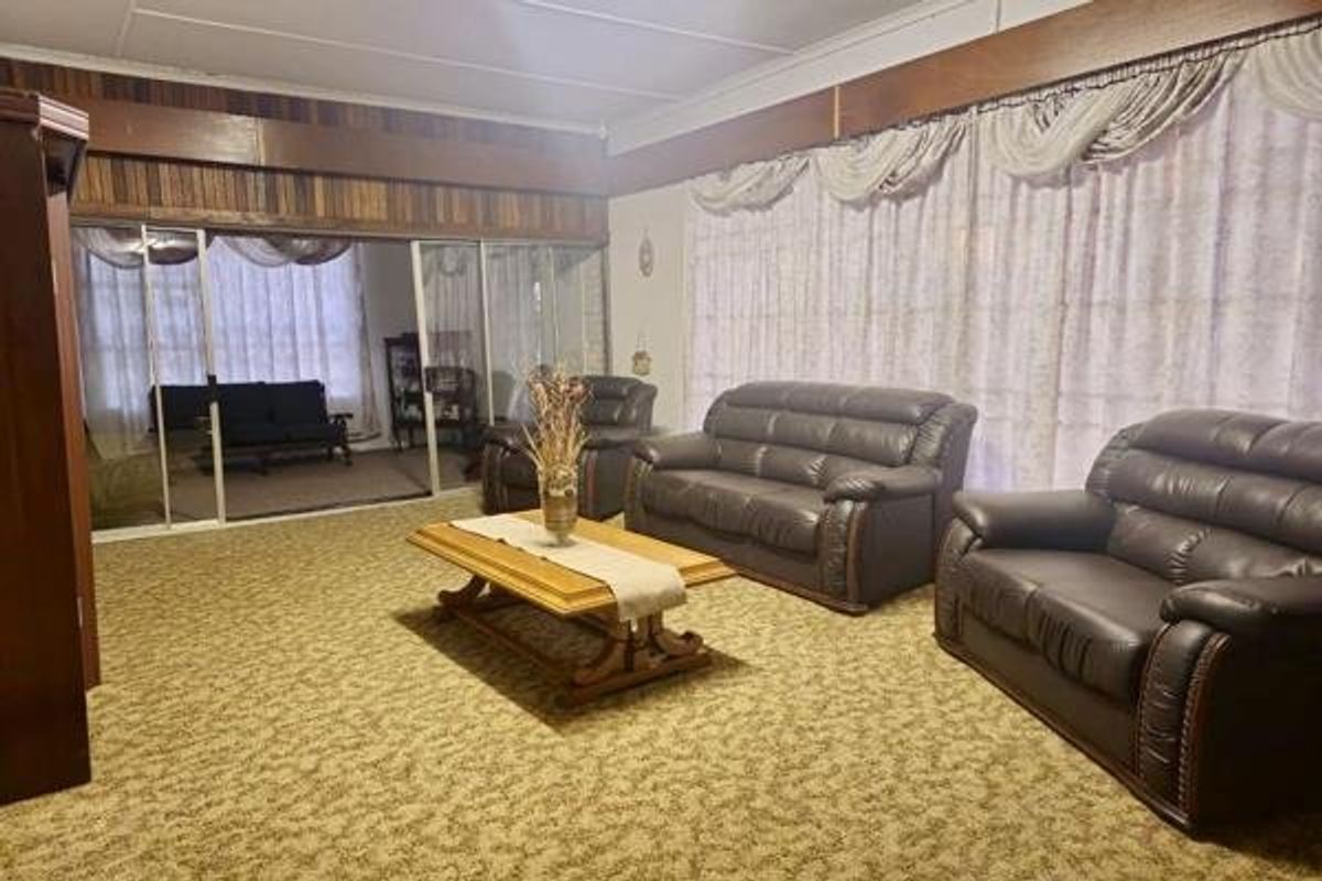 A farm in Lakeview Bloemfontein for sale. - Photo 2