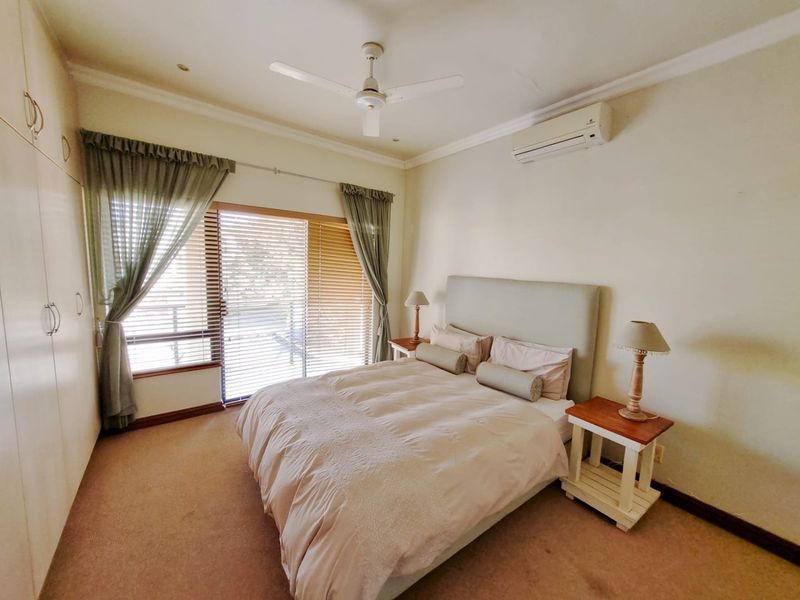 Your Perfect Coastal Getaway: Spacious Townhouse In Nkwazi Ridge Estate, Zinkwazi Beach - Photo 9