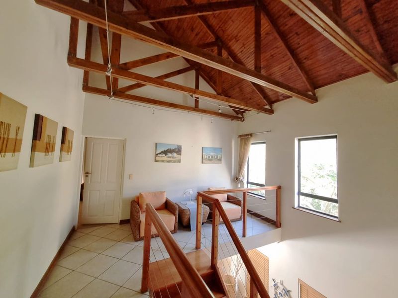Your Perfect Coastal Getaway: Spacious Townhouse In Nkwazi Ridge Estate, Zinkwazi Beach - Photo 8