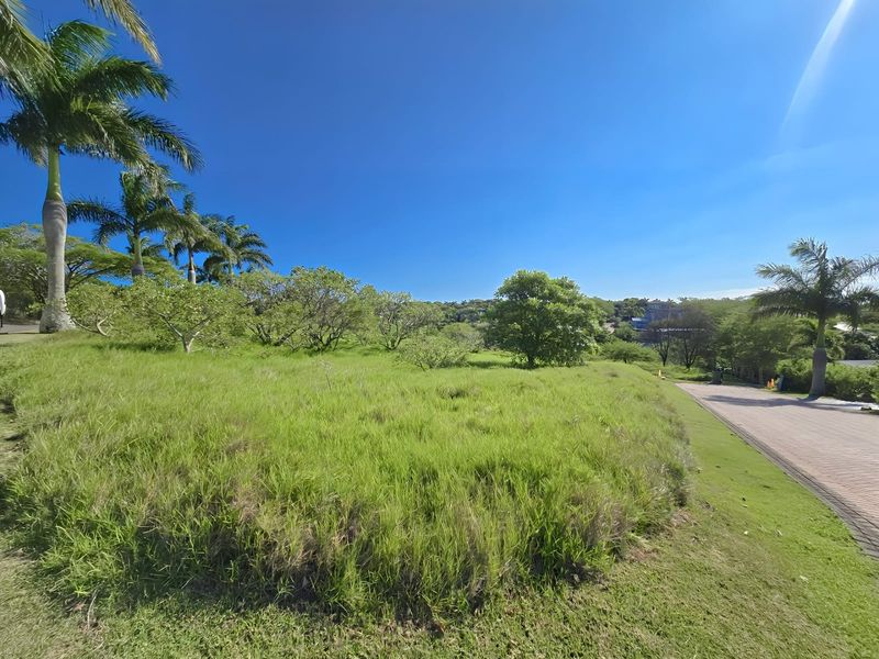 Exquisite Residence in Palm Lakes Estate - Your Coastal Haven Awaits - Photo 5