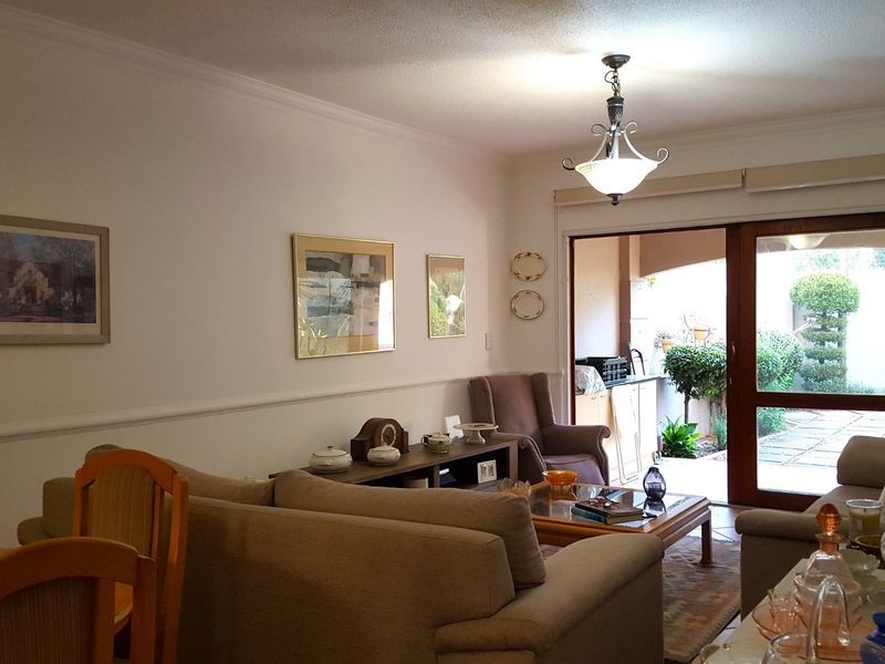 2 Bedroom Garden Apartment for Sale  - Photo 5