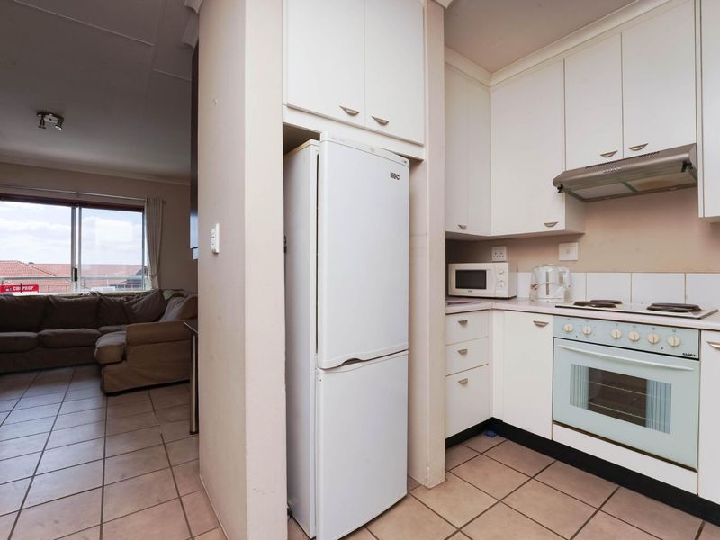 Serene North facing 2 bedroom apartment now available! - Photo 9