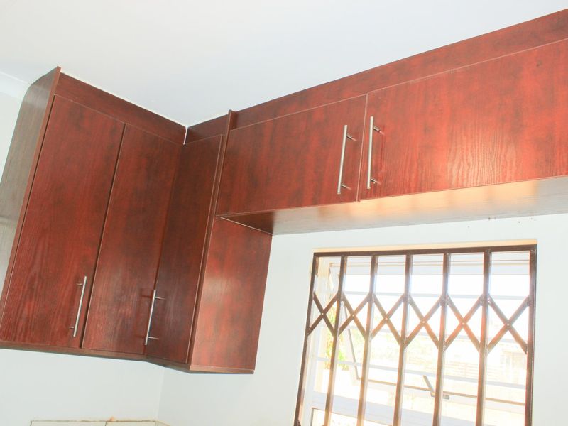 2 bedroom house to forsale  Kirkney - Photo 2