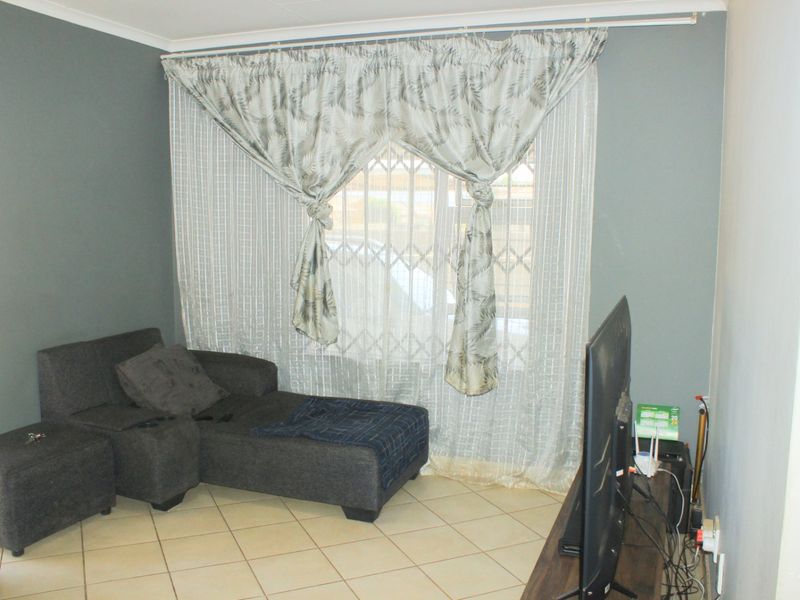 2 bedroom house to forsale  Kirkney - Photo 10