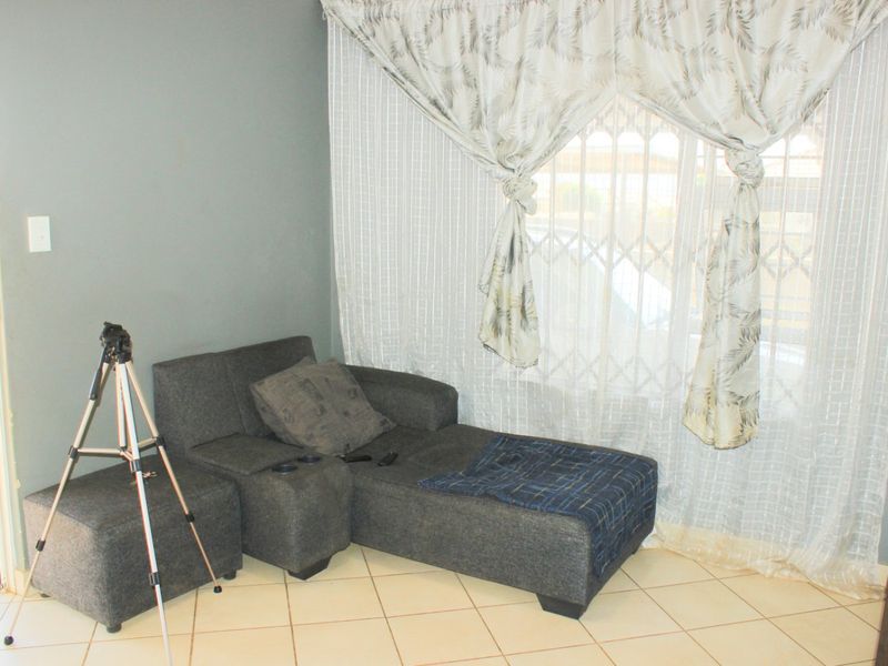 2 bedroom house to forsale  Kirkney - Photo 9