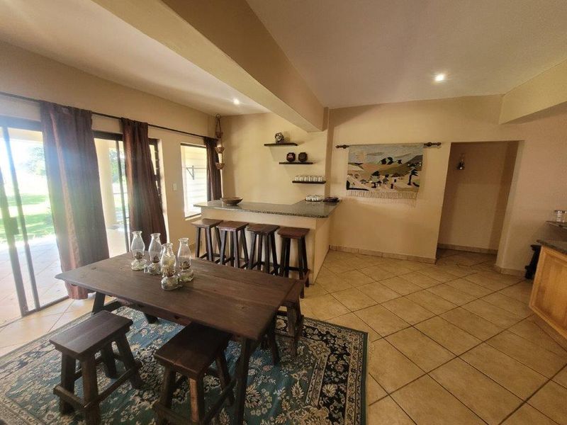 Large 4 Bedroom Ground Floor Unit - Sea Views And Pet Friendly !! - Photo 7