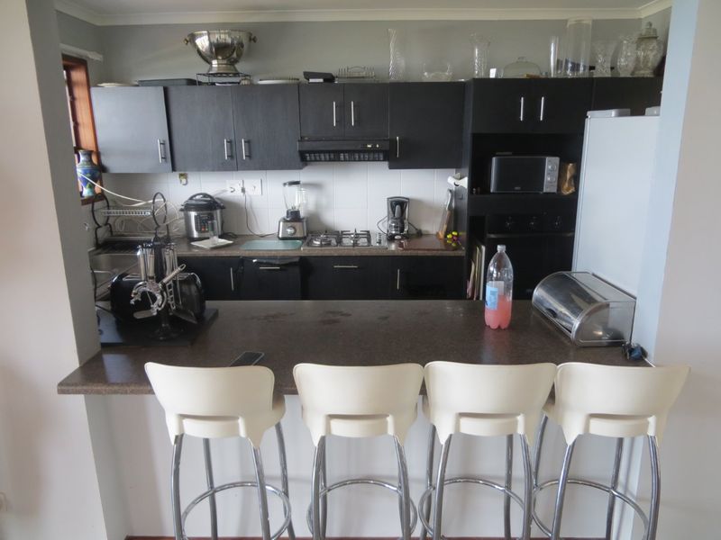 BEST VIEWS OF THE OCEAN! - Photo 9