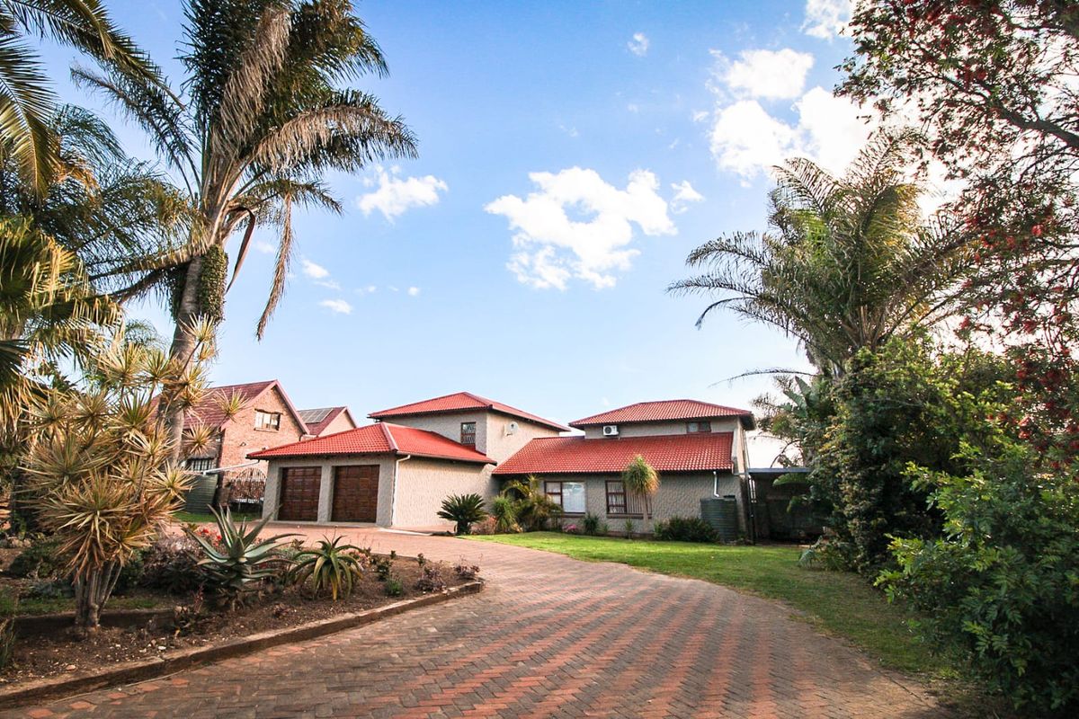 Spacious family home/Guest house or B&B. - Photo 5