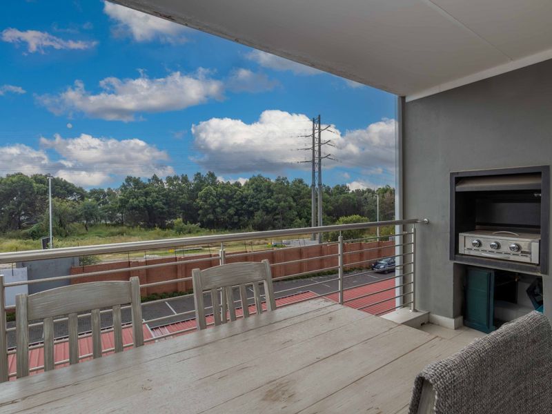 Your Peaceful Sanctuary on Red Ivory Lane - Photo 2