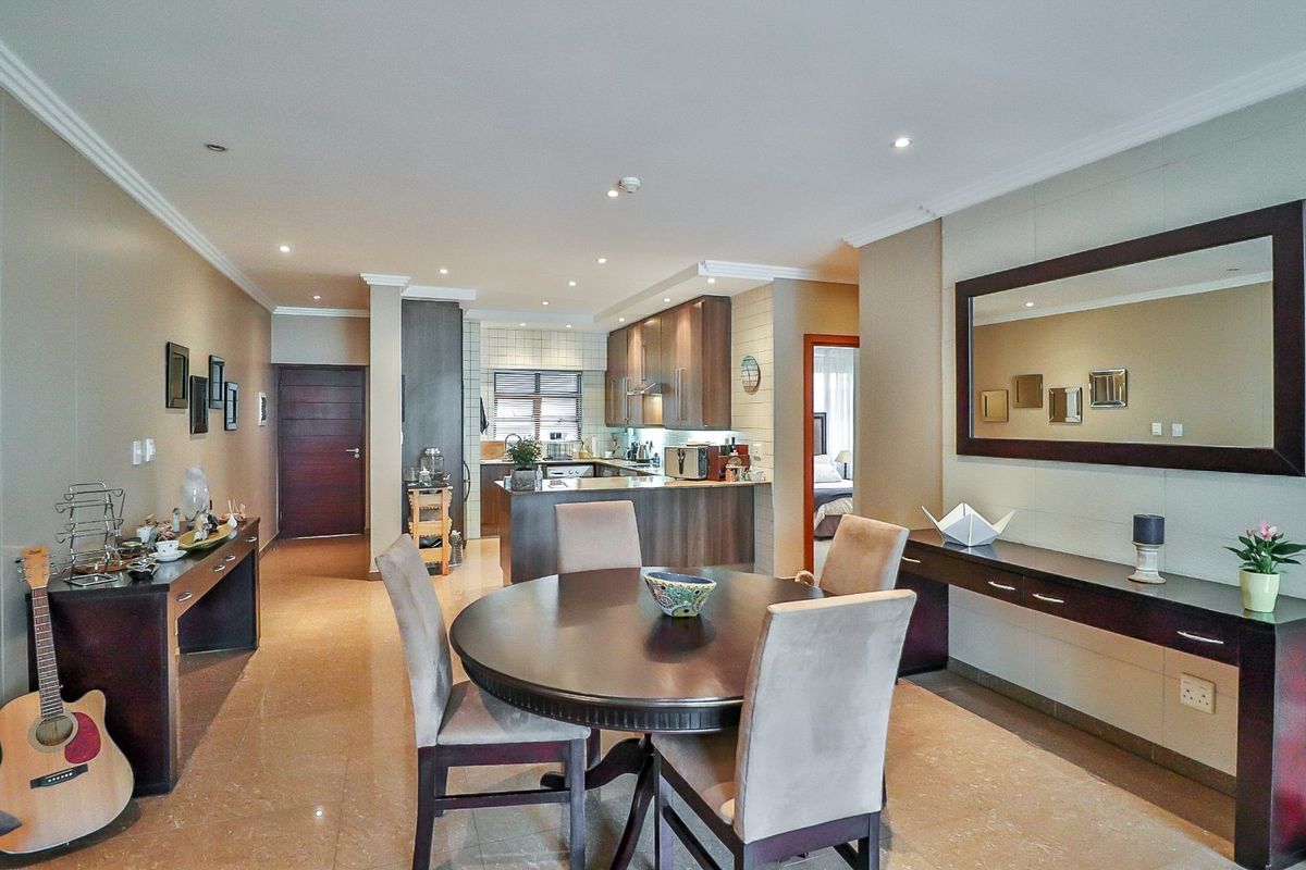Ground Floor 2-Bedroom Apartment Available For Sale In Bedford Square - Photo 4
