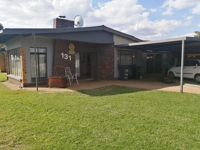 3 Bedroom House for Sale in Strubenvale - Photo 3