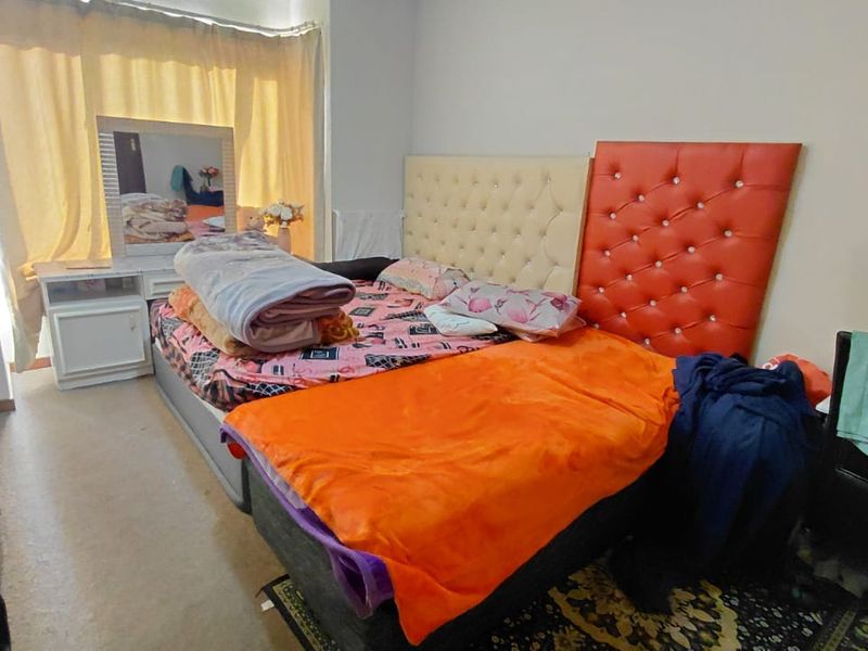 SPACIOUS 2 BED, 2 BATH APARTMENT FOR SALE - Photo 8