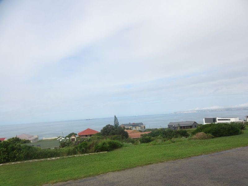 DOUBLE STOREY HOUSE – 180-degree SEA VIEW AND MOSSEL BAY  - Photo 5