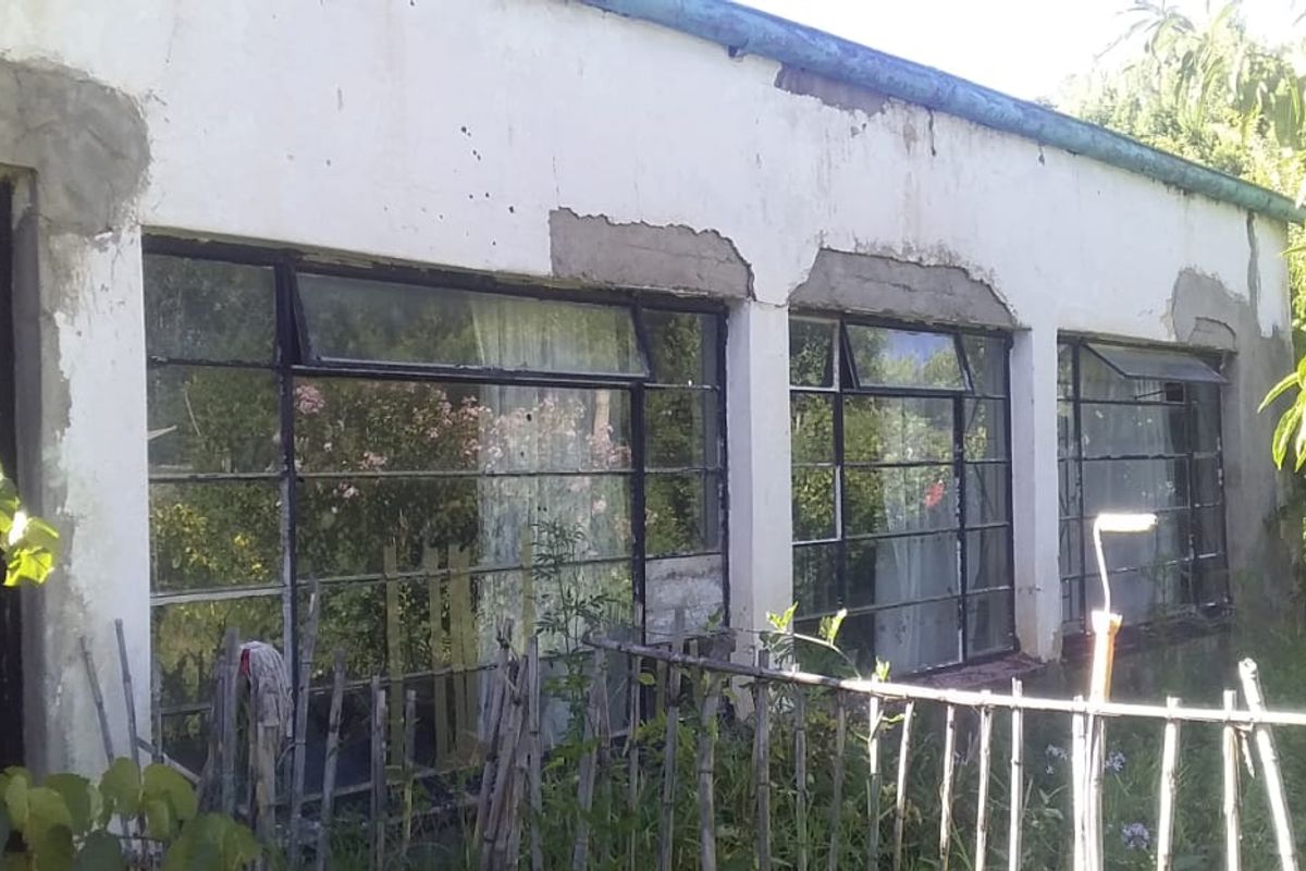 Karoo-style home for sale in Smithfield, Free State - Photo 3