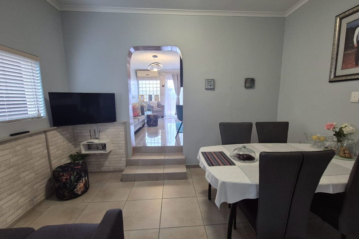 3 Bedroom house for sale in Merewent R1,595,000 - Photo 5