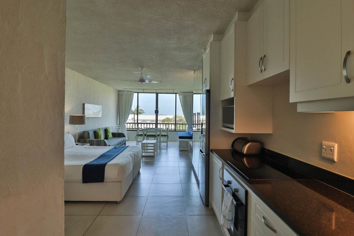 Studio – Resort-Style Living Steps from Umhlanga Beach - Photo 5