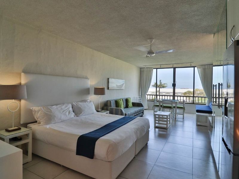 Studio – Resort-Style Living Steps from Umhlanga Beach - Photo 4