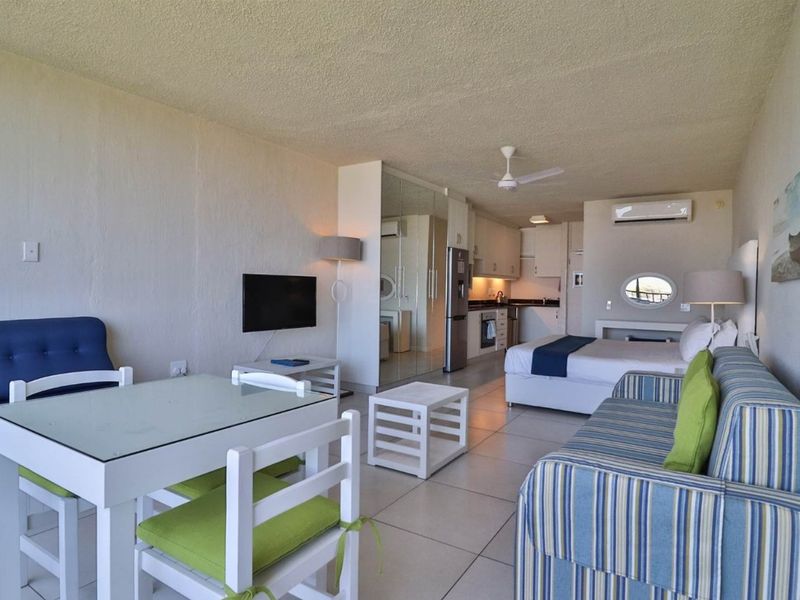 Studio – Resort-Style Living Steps from Umhlanga Beach - Photo 8