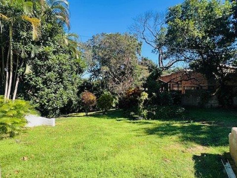 Neat And Well-Located Home Close To The Beach - Photo 9