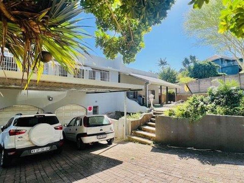 Neat And Well-Located Home Close To The Beach - Photo 1