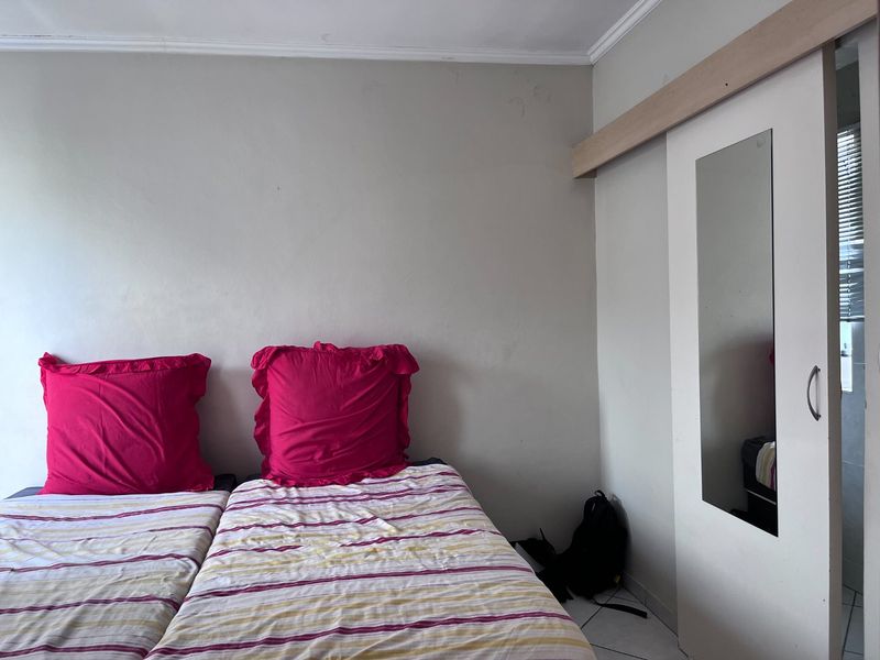 Modern 3-Bedroom Townhouse for Sale in Riverspray Lifestyle Estate - Photo 7