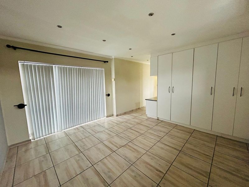 Modern 3-Bedroom  house for Sale in Riverspray Lifestyle Estate - Photo 10