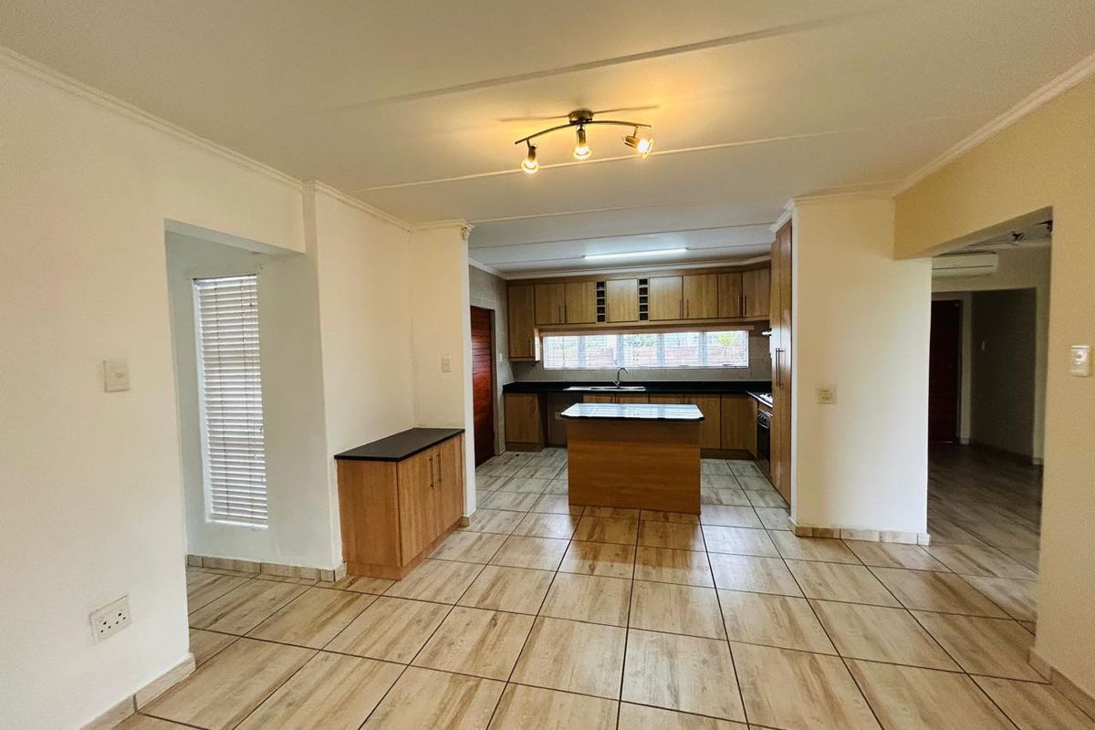 Modern 3-Bedroom  house for Sale in Riverspray Lifestyle Estate - Photo 5