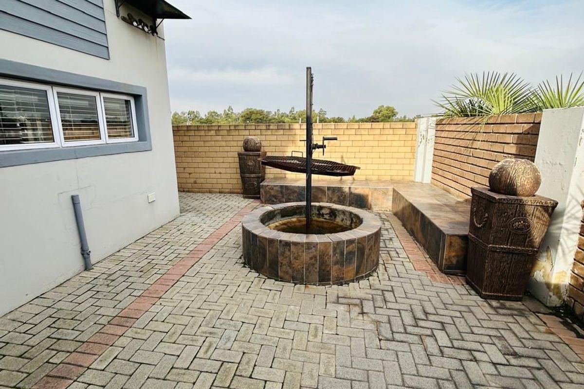 Modern 3-Bedroom  house for Sale in Riverspray Lifestyle Estate - Photo 2
