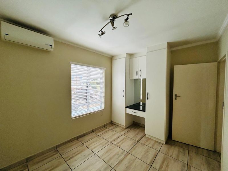 Modern 3-Bedroom  house for Sale in Riverspray Lifestyle Estate - Photo 9