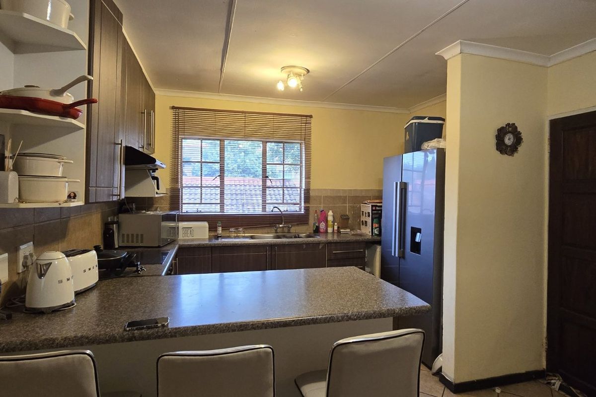 Modern 2-Bedroom Apartment with Full Amenities  - Photo 5