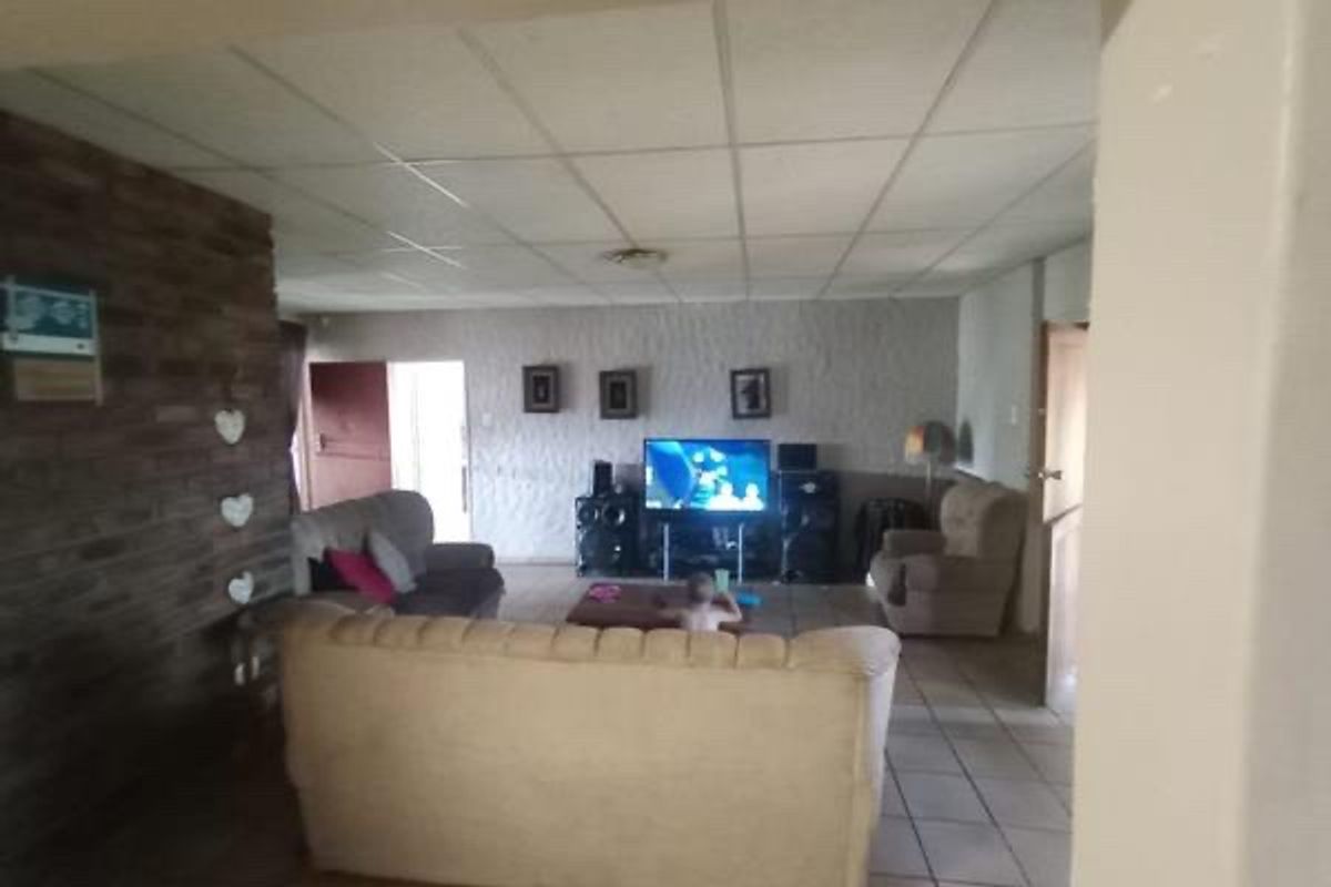 4 Bed House in Orkney for Sale - Photo 5