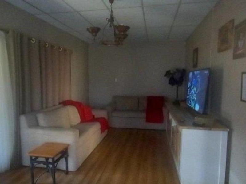 4 Bed House in Orkney for Sale - Photo 3