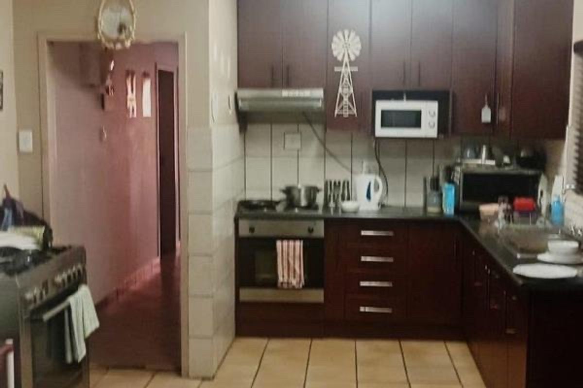 4 Bed House in Orkney for Sale - Photo 2