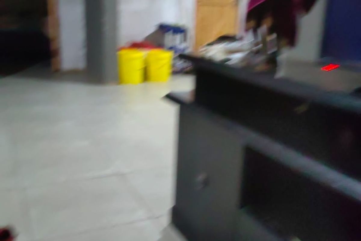 Spacious, Solid 3 bedroom house Kamagugu  - Photo 4