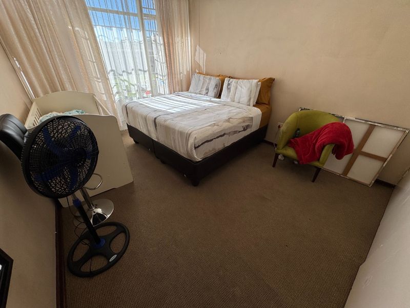 Charming Starter Home with Great Potential - Photo 7