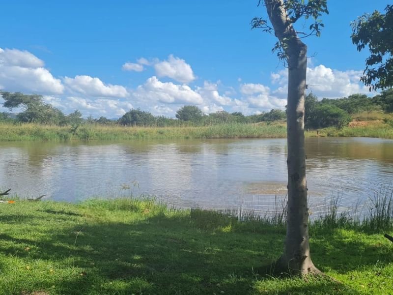 Large Vacant Stand, Magnificent Views, Sought After Estate - Photo 7