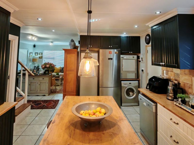 A Home to Embrace Joy, Freedom, and Relaxation Every day ! - Photo 4