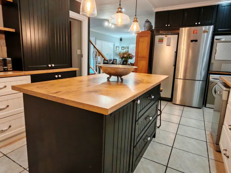 A Home to Embrace Joy, Freedom, and Relaxation Every day ! - Photo 5